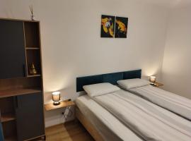 Green Studio Nord, kh&aacute;ch sạn th&acirc;n thiện với th&uacute; nu&ocirc;i ở Bacău