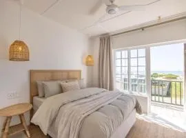 Ohana Retreat - Unbeatable Location - Sea Views