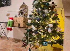 Gîte de Mont-Près-Chambord au cœur des Châteaux de la Loire "avec piscine privée"