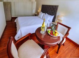 Sanchz Aqua Lounge Hotel by Chat Noir, hotel a Cuenca