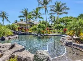 Lovely Palm Villas Condo with Private Mauna Lani Beach Club Access