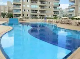 Lindo apto com vista para o mar