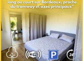 Grand 2 pièces pour 4 personnes avec jardin, hotel en Eysines