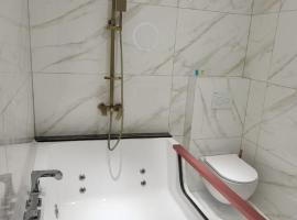 David, hotel in Itʼkhvisi