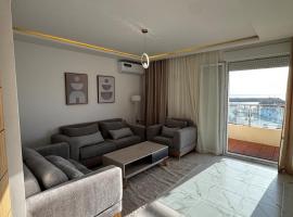 Logement luxueux, ascenseur, vue sur mer, διαμέρισμα σε Jijel