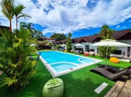 SunzEn Palawan, Resort