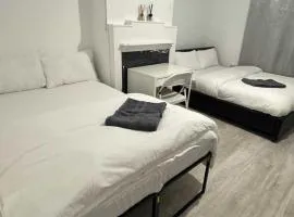Comfort rooms near City Airport