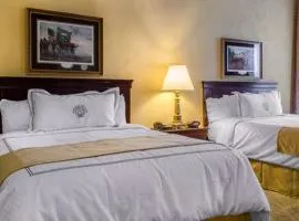 Heartland suites bed and breakfast
