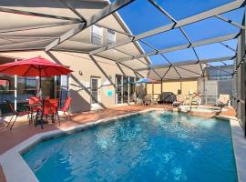 Sleeps 14 5BR w King Beds, Pool & Game Room