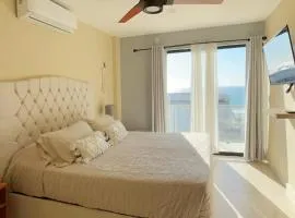 Ocean view 1 block from the malecon beach