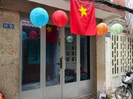 House of Charlie & Ren