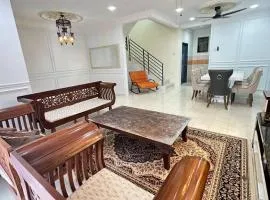 Rumah Eve Taman Banting Baru