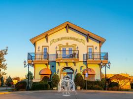 Charming Muenster 1BR Balcony, Patio & Views, Hotel in Muenster