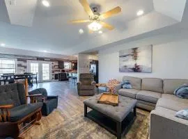 Spacious Home with Pool book your stay!