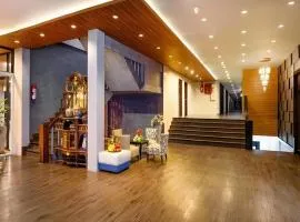 The Loft Seaside Sriracha Hotel