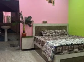 Tejas homestay hampi