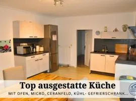 Apartment Karin - Modern ausgestattet und ideal für Gruppen bis 6 Personen und Hund, egal ob Familie, Kollegen oder Freunde, 85qm mit Terasse und eigenem Stellplatz