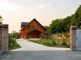 Wooden House Vučedol