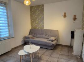 Studio La Pause d'un Soir, hotel in Roye
