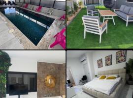 סויטת עוצמת השלווה, hotel v destinaci ‘Oẕem