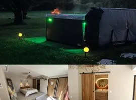 Chambre d'hôte Mélusine - Spa Illimité - Nature - Les Fées des Chênes