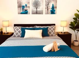 Modern Room in Shared Apartment Near NYC, ξενώνας σε Englewood