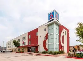 Motel 6-Laredo, TX - Airport