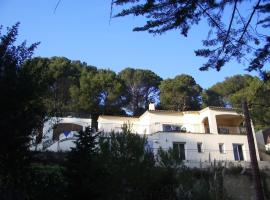 Com Casa Nostra, hotel in Begur