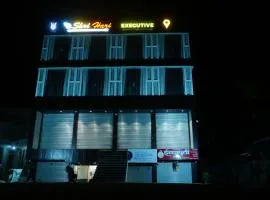 Shri Hari Executive Lodge