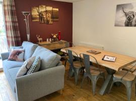 Raven Wing 17 - Aonach Mor, hotel in Fort Augustus