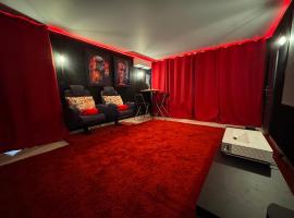 Cinéma Room - La Valette - Toulon - Hyères, hotel in La Valette-du-Var