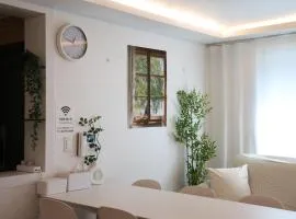 HONGDAE t HOUSE