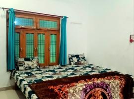 Krishna Home stay, hotel i Ayodhya