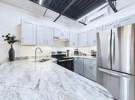 Chic Loft Retreat Near Port Canaveral -unit 202