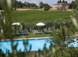 Fattoria Poggio Capponi, hotel sa Montespertoli