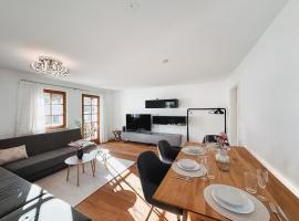 Flow Living I Zentrale Luxus Ferienwohnung, ξενοδοχείο στο Μπερχτεσγκάντεν