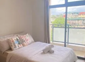 Kaias Wander Staycation -Megatowers