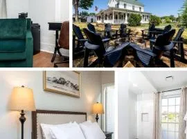 Elegant Historic Suite with Mountain Views in Luray, Virginia