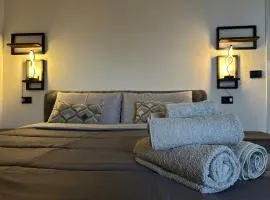 Modern apartment, terrace, AC and WiFi