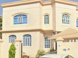 Moon villa, hotel v destinaci Seeb