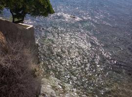 Le Côte d'Azur, casa de hóspedes em Toulon