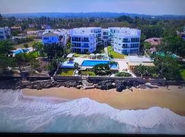 Luxury Oceanfront Condo, hotel v destinaci Sosúa
