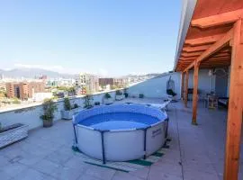 Rooftop 3BR Apartment with Hot Tub, Pool and Parking