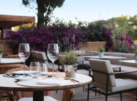 Hotel Peralada Wine Spa & Golf, hotel cerca de Auditorio Jardins del Castell, Peralada