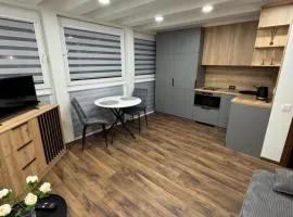 New Apartment- Studija Markuciai near Old Town, Free parking, Cozy & Comfortable