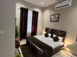 Cozy 1BHK Home In Malviya Nagar