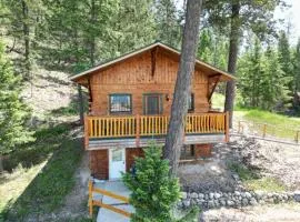 Radium Cabins Centrally located in Radium Hot Springs BC