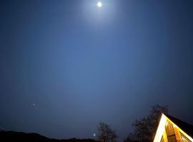 Mestia POV Luxury Cabins, hotel in Mestia