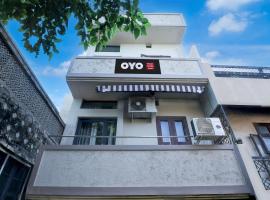 Hotel O Riddhinn6, khách sạn ở Ābādpura