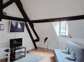 L'Envolée Mansardée - Center